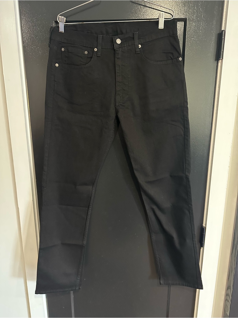 Levi’s Black 502 Jeans